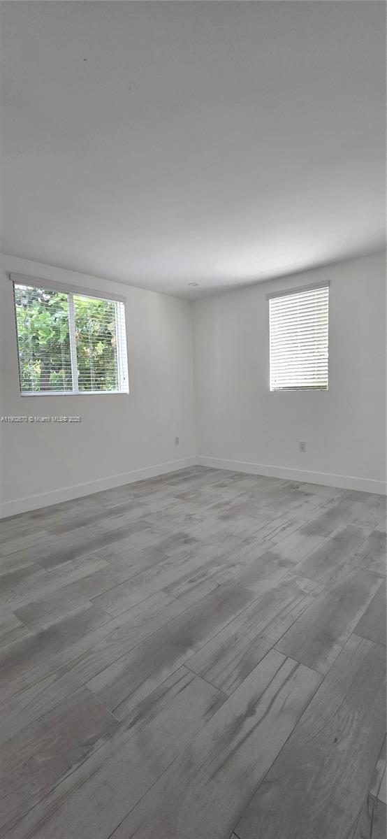 Building Photo - 3823 Thomas Ave