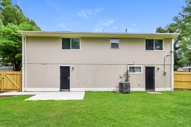 Building Photo - 4521 Tammy Ln