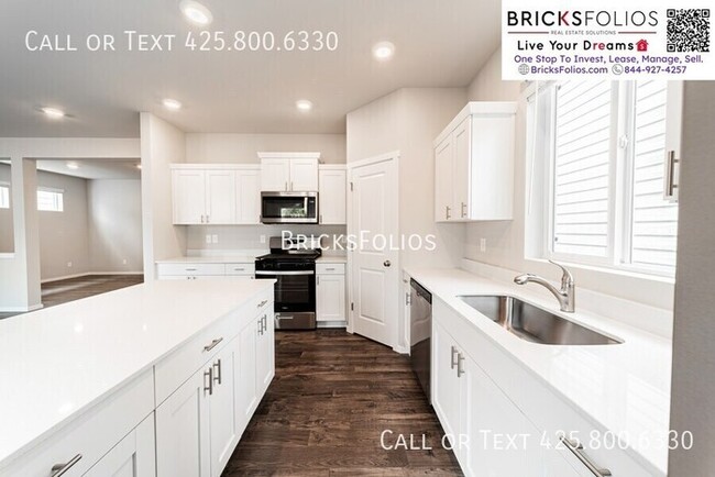 Building Photo - Corner lot For Rent in Port Orchard! Close to Military bases!