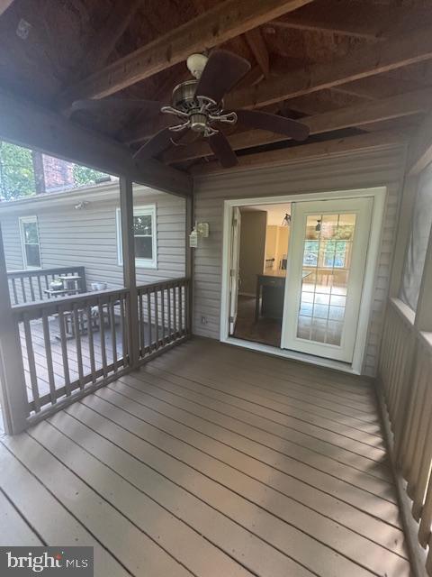 Building Photo - 704 Candle Ridge Ct