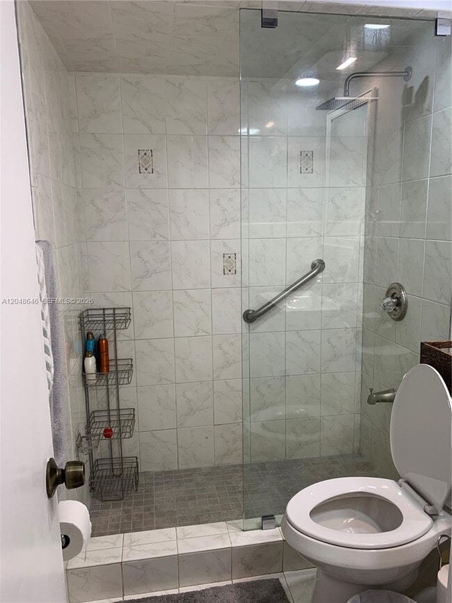 Building Photo - 8310 SW 37th St