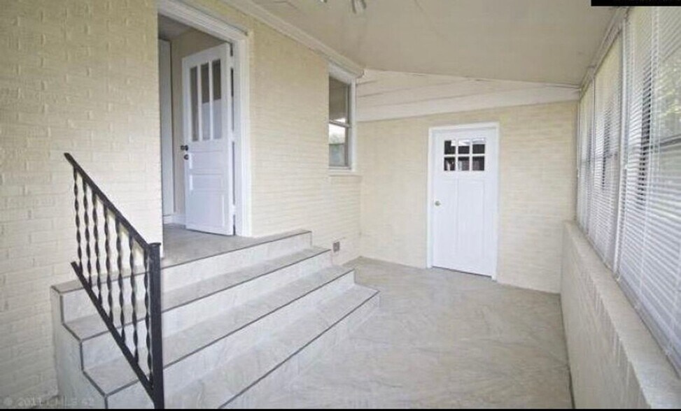 Building Photo - 3803 Yale Ave