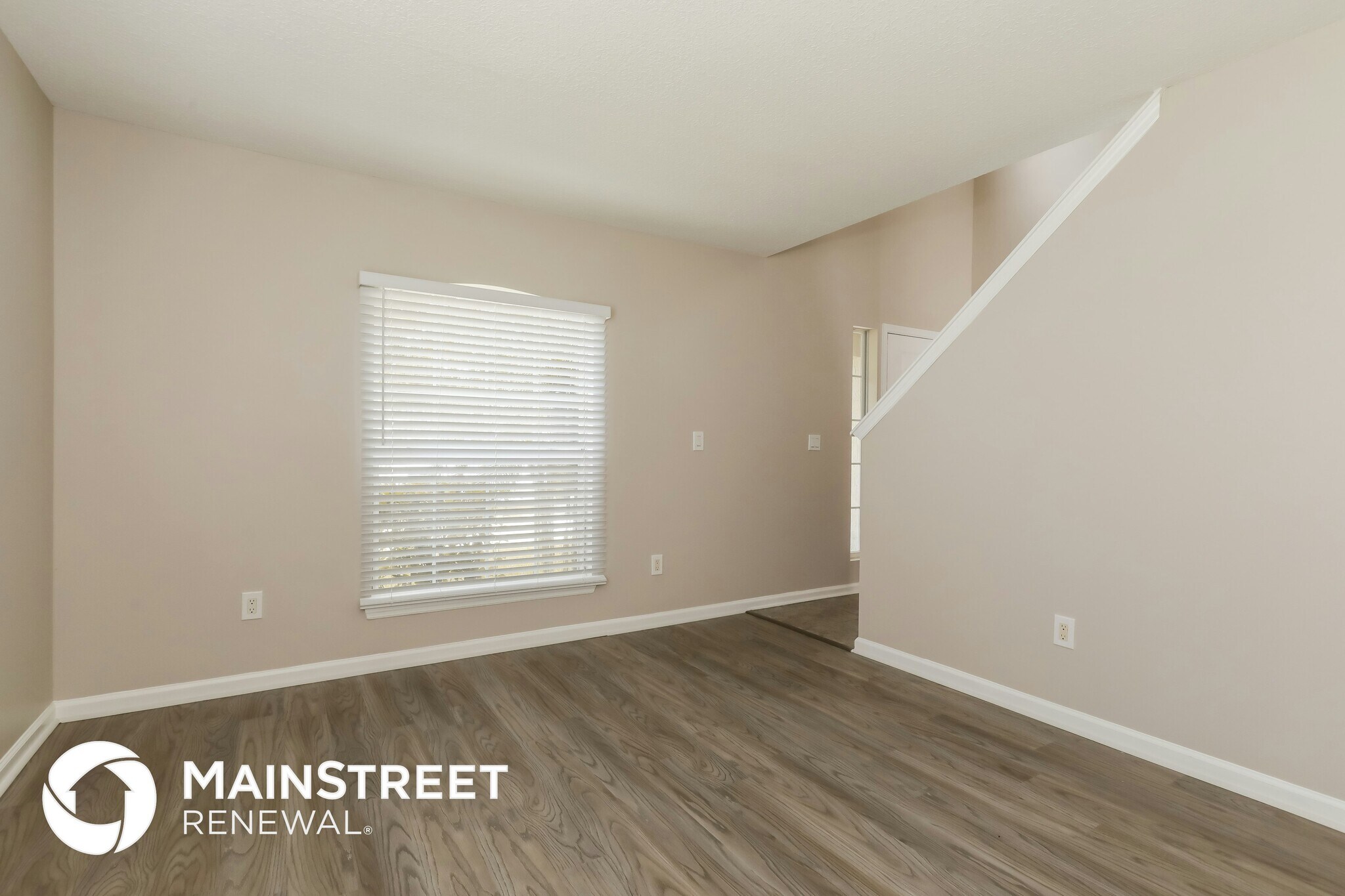 Building Photo - 683 Southland Ln