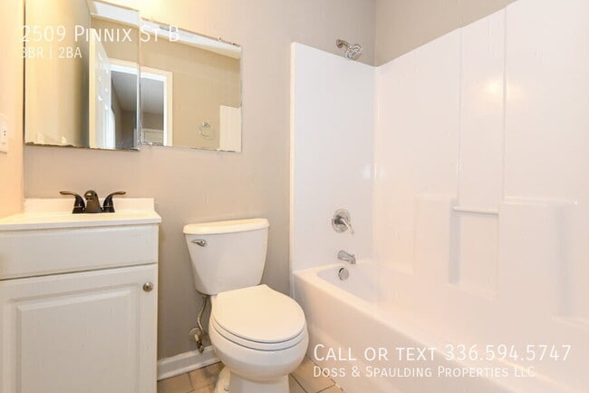 Building Photo - 2509 Pinnix St