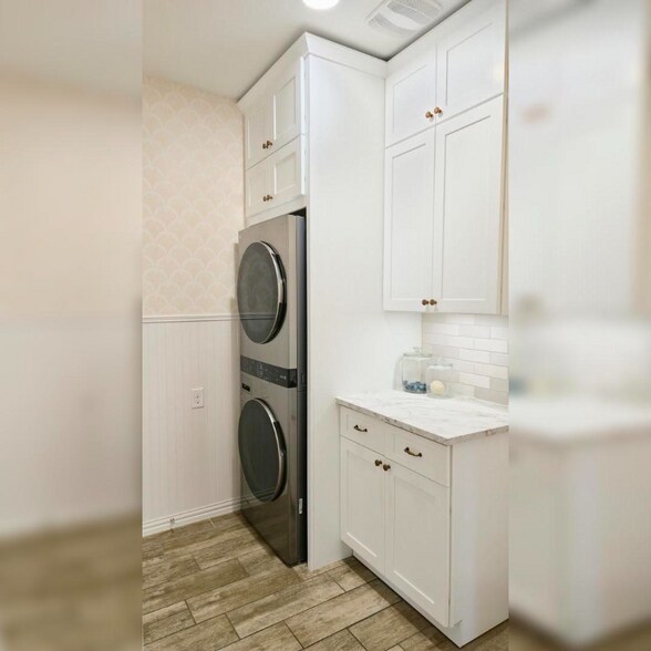 Building Photo - 1309 Needle Cactus Dr