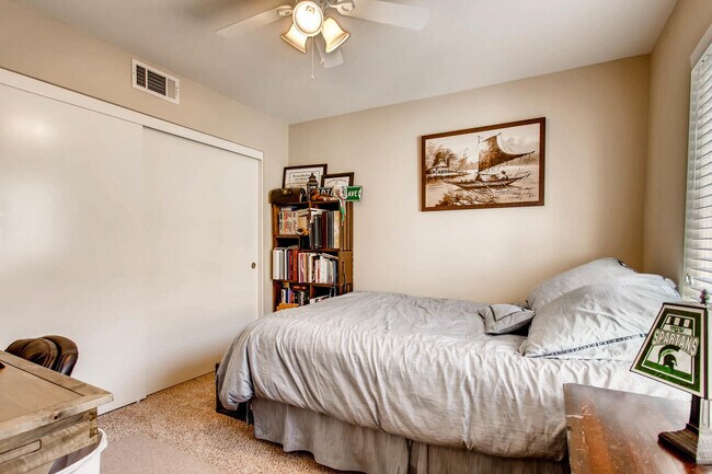 Building Photo - Stylish 3-Bedroom Townhome Near San Luis R...