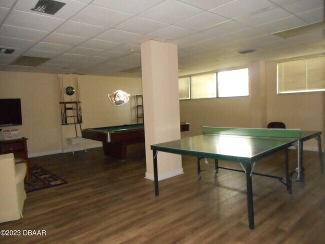 Building Photo - 1415 Ocean Shore Blvd