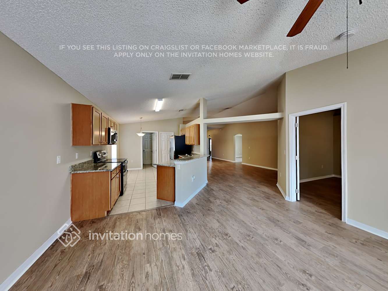 Building Photo - 709 Jessamine Dr