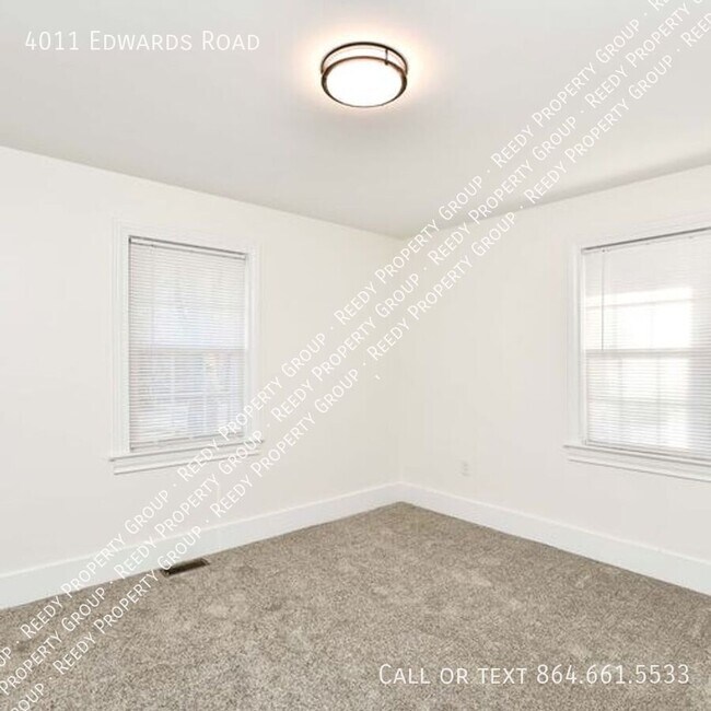 Building Photo - 4011 Edwards Rd