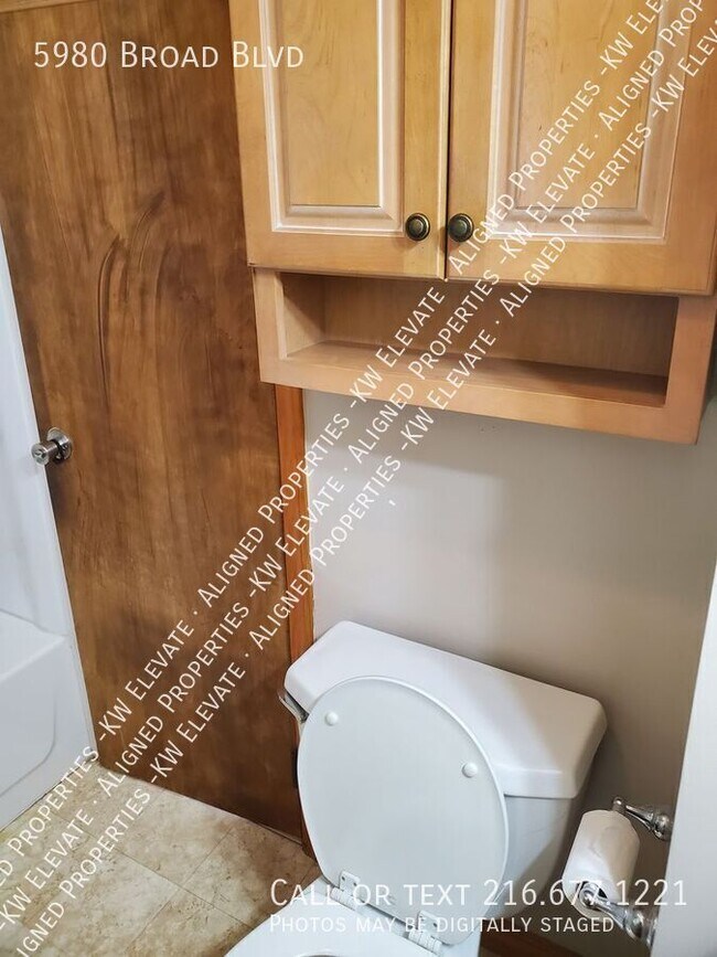 Building Photo - Welcome home !!