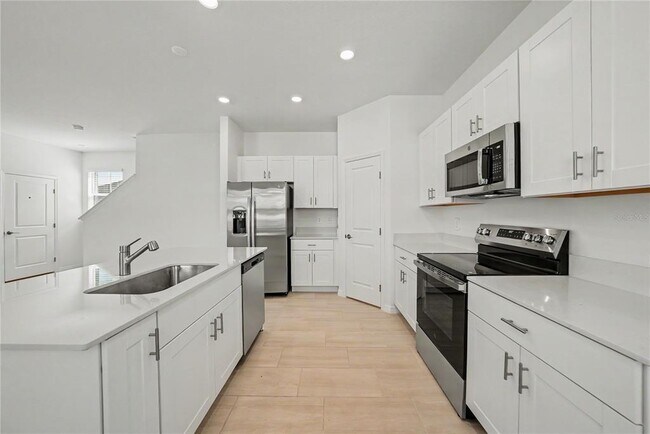 Building Photo - 10757 El Radabob Wy