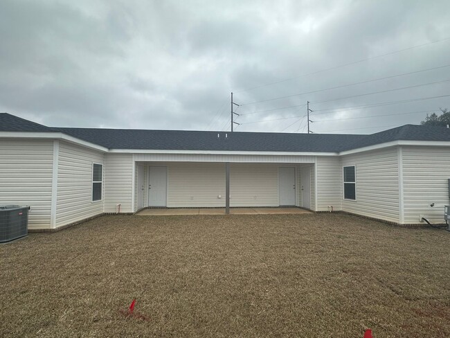 Building Photo - Southern Winds Subdivision!  New Construct...