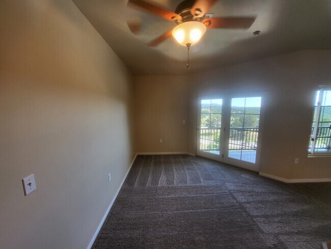 Building Photo - 29057 Hotel Way