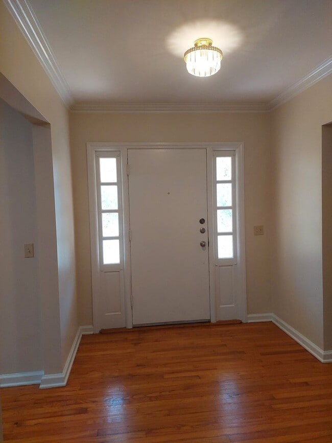 Building Photo - Heart of Midtown