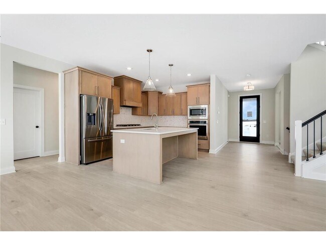 Building Photo - 10771 40th St N