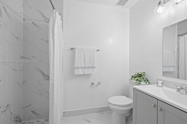 Building Photo - 3952 SW 157th Ave