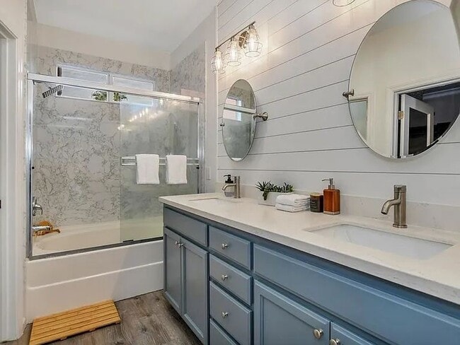 Building Photo - 5470 Gold Creek Cir