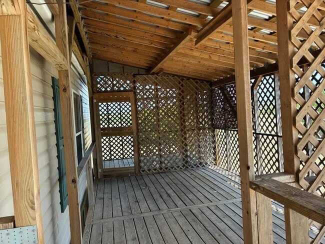 Building Photo - 636 Co Rd 236