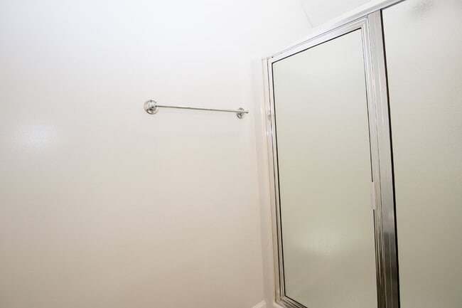 Building Photo - "Modern 3-Bedroom Home with 3 Full Bathrooms and Spacious Living Areas in Vass, NC!"