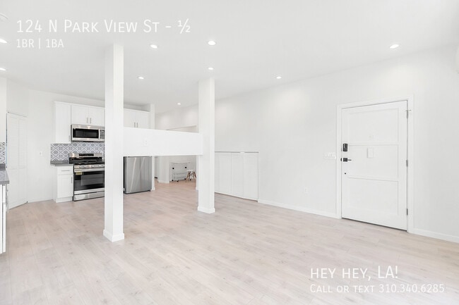 Building Photo - 124 N Park View St