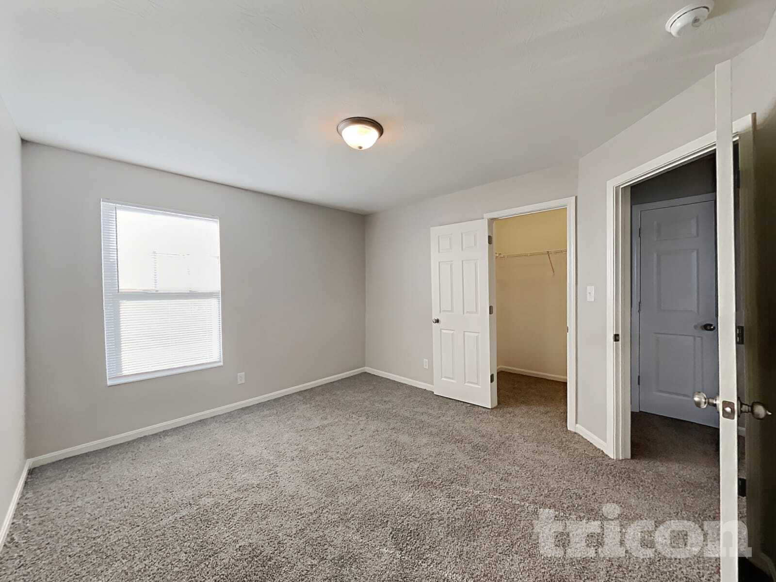 Building Photo - 6077 W Jamison Dr