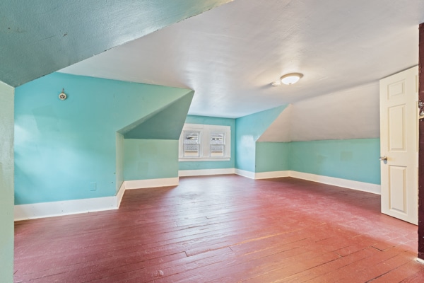 Building Photo - 1918 Greenwood Ave