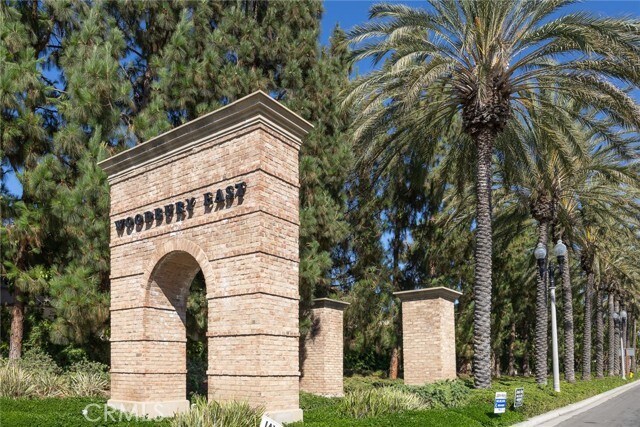 Building Photo - 60 Peony