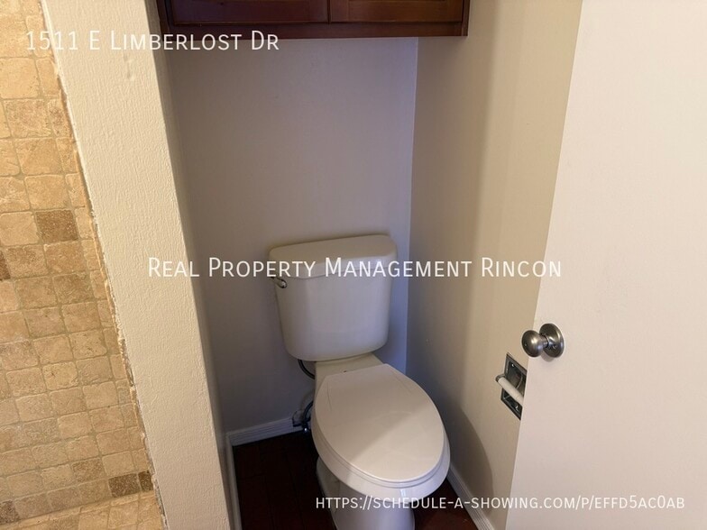 Building Photo - 1511 E Limberlost Dr