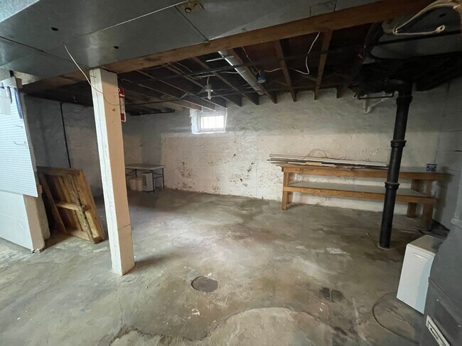 Building Photo - Click the “Apply Now” button or email wapmrentals@gmail.com for a prompt response.