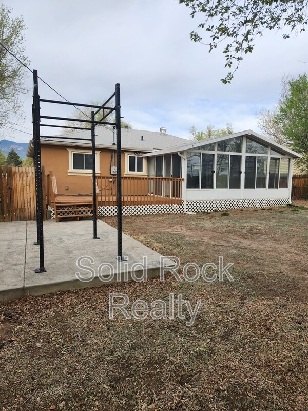 Building Photo - 1139 Mt Werner Cir