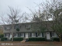 Building Photo - 3044 Walton St