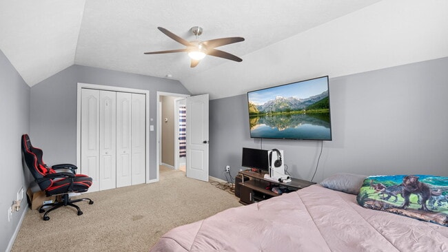 Building Photo - 807 Oshields Ct