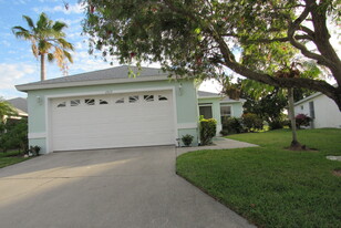 Building Photo - 2517 Lantana Ln