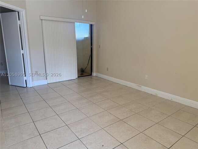 Building Photo - 9843 SW 138th St