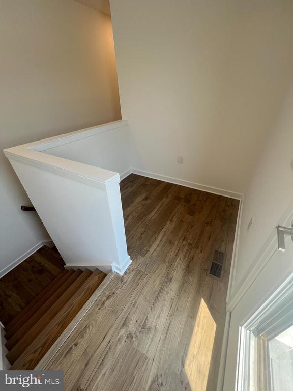 Building Photo - 3010 Pierview Walk