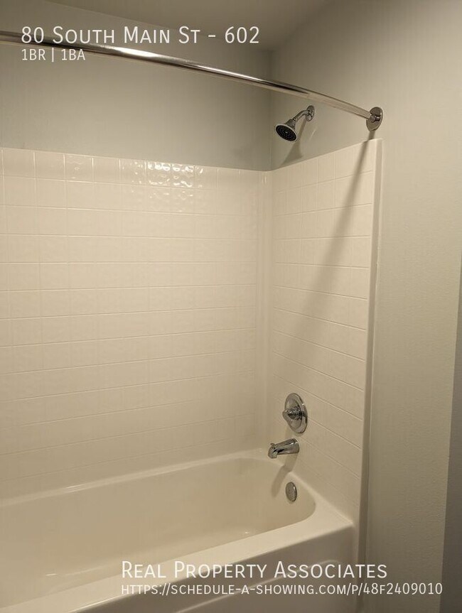 Building Photo - 80 South Main St