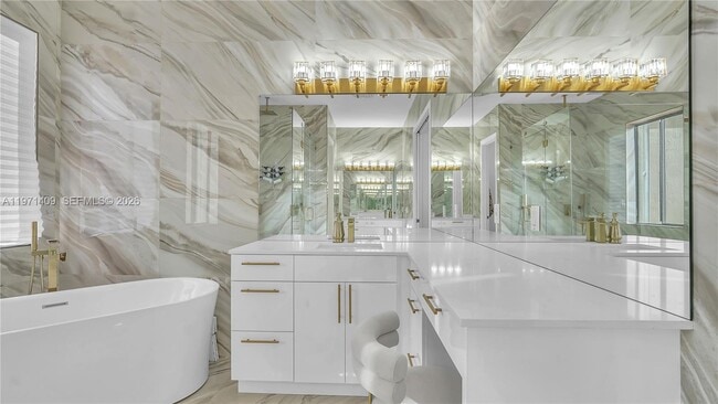 Building Photo - 7803 SW 194th Terrace