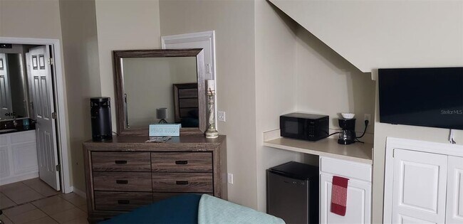 Building Photo - 8447 Crystal Cove Loop