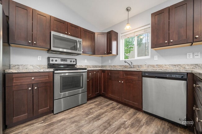 Building Photo - 5503 W Serene Cir