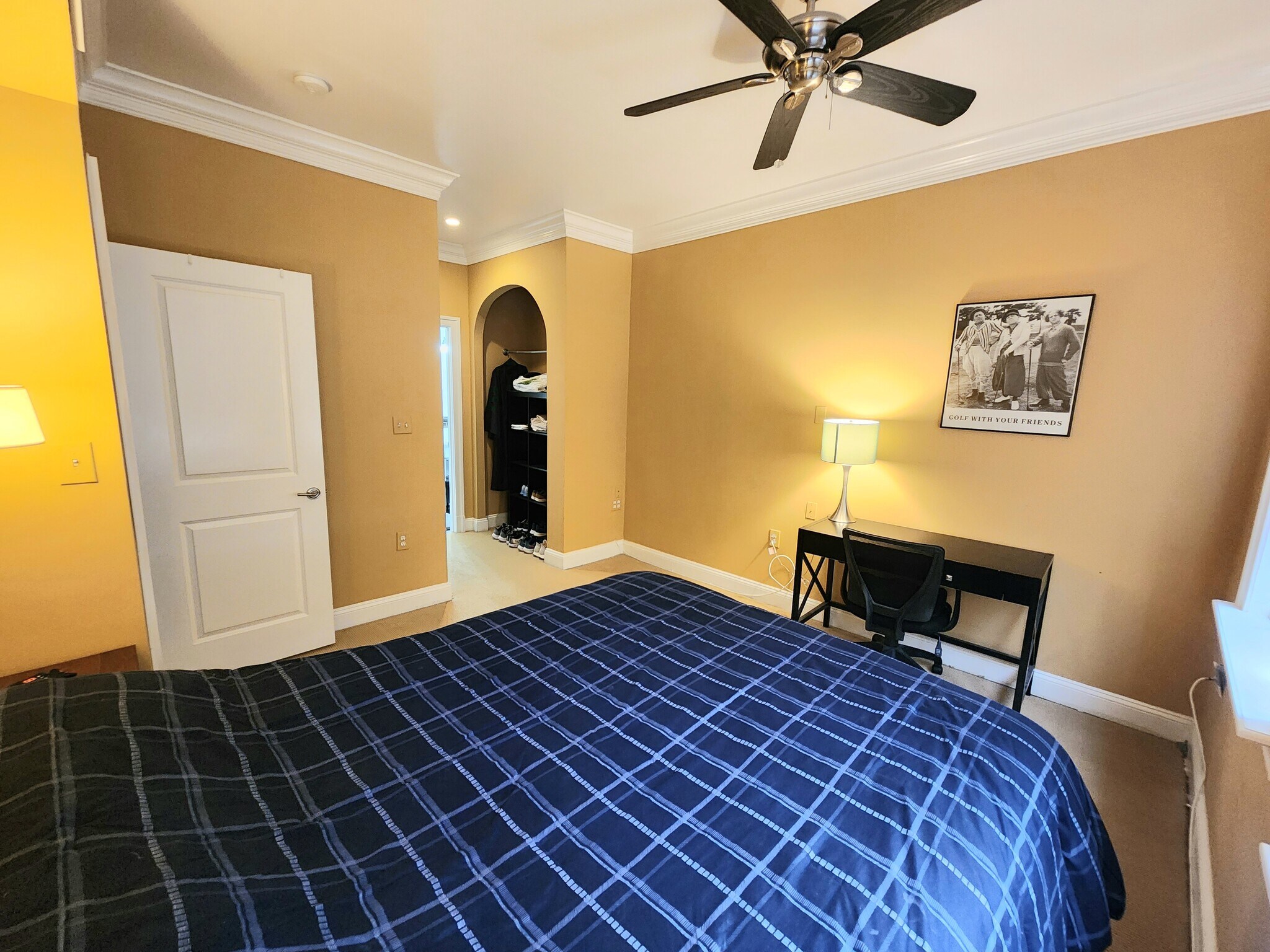 Building Photo - 8 Andrew Pl