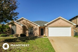 Building Photo - 2520 Castle Pines Dr