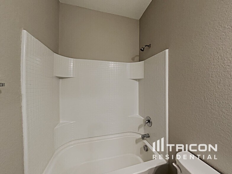 Building Photo - 5328 Stone Meadow Ln