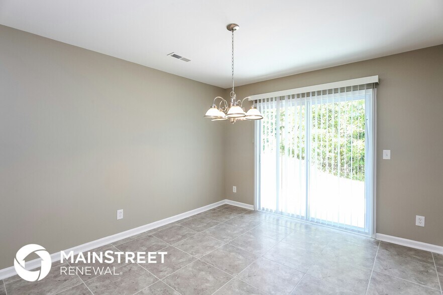 Building Photo - 1034 Quinlan Dr