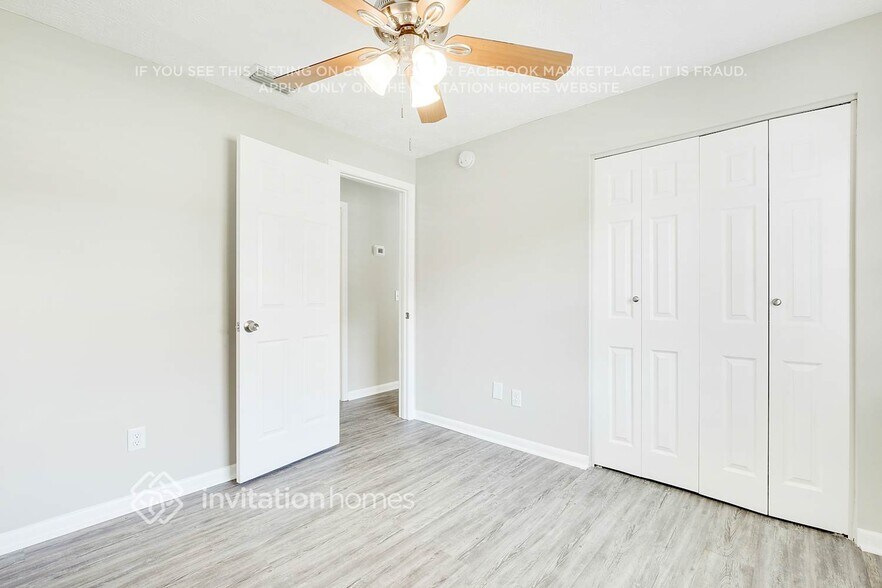 Building Photo - 401 Libra Ln