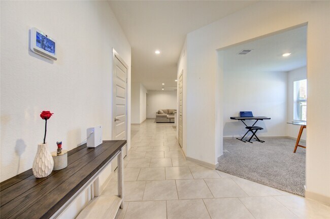 Building Photo - 4006 Elk Crk Ct