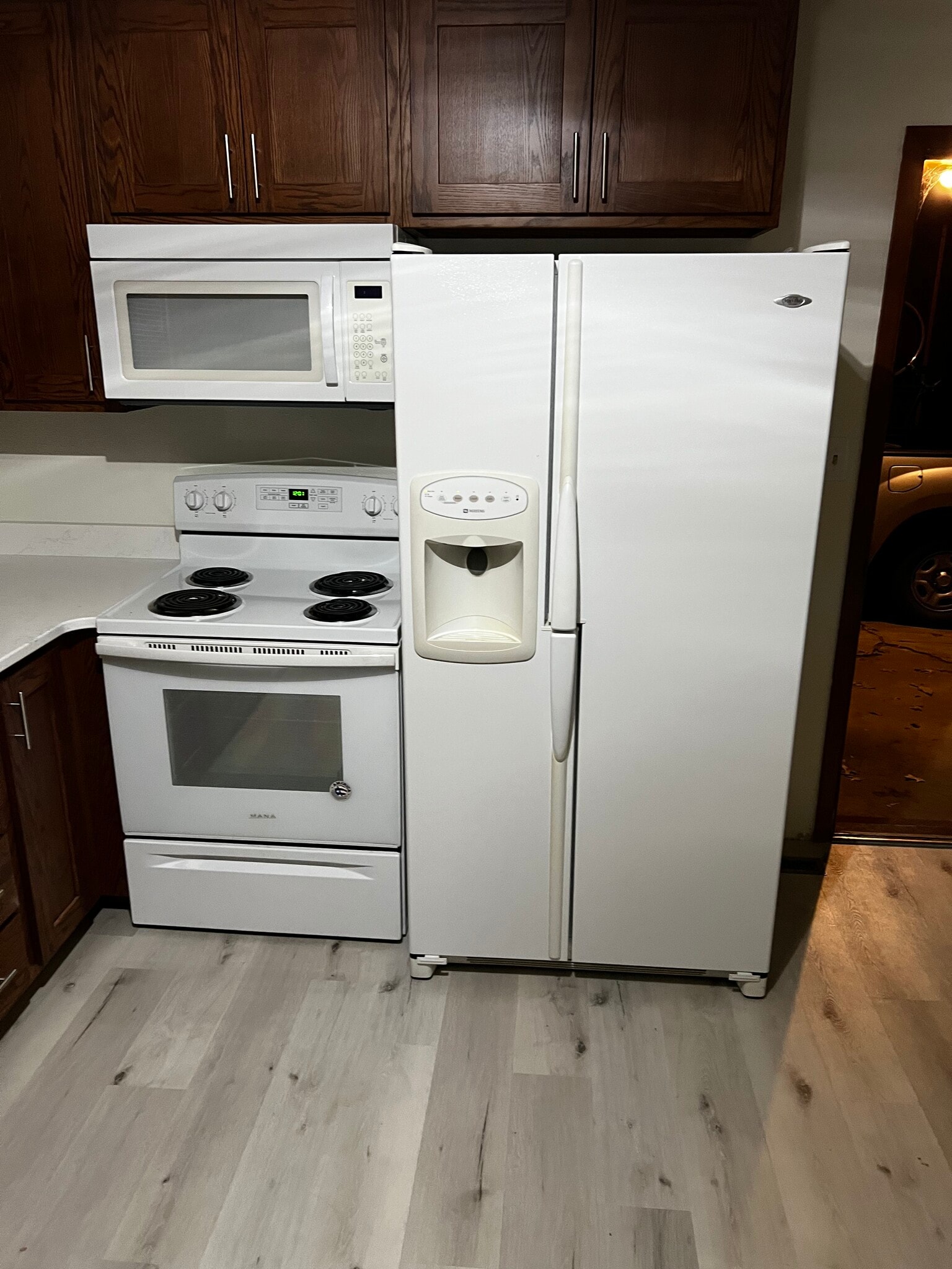 Building Photo - 111 W Golf Ave