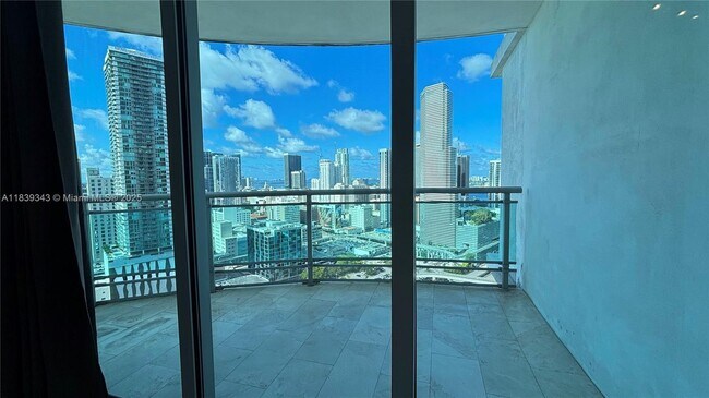 Building Photo - 350 S Miami Ave