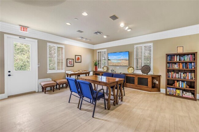 Building Photo - 4981 Bacopa Ln S