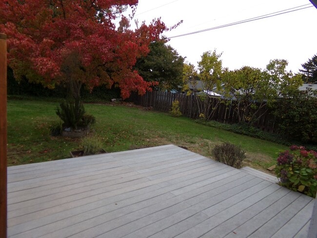 Building Photo - 1 BR, 1 BA ADU ~WATER/SEWER/GARBAGE/ELECTRIC INCLUDED!