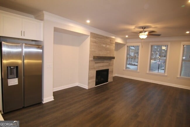 Building Photo - 1329 Rosen Rd
